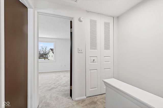 10186 Dedham Drive, Indianapolis, IN 46229