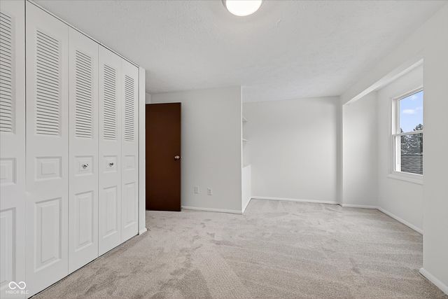 10186 Dedham Drive, Indianapolis, IN 46229