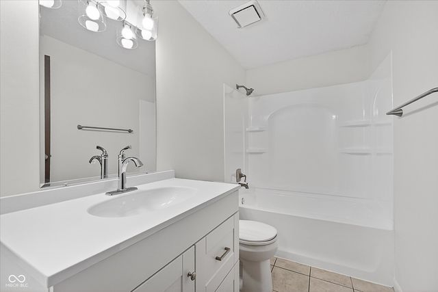 10186 Dedham Drive, Indianapolis, IN 46229