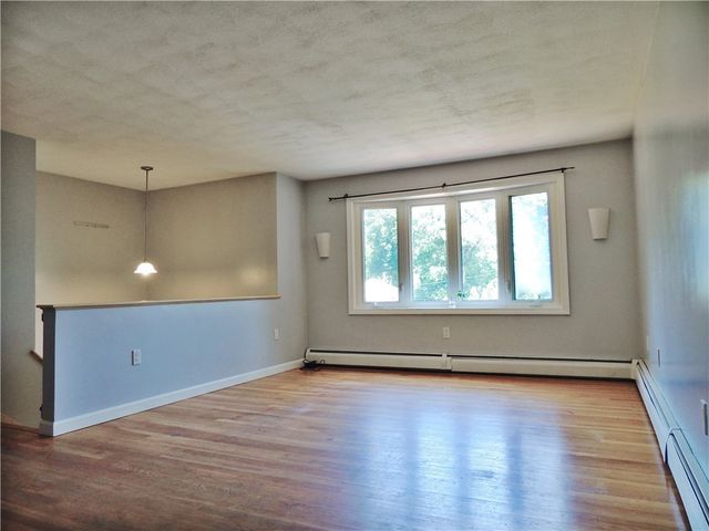 48 Sheltra Avenue, Coventry, RI 02816