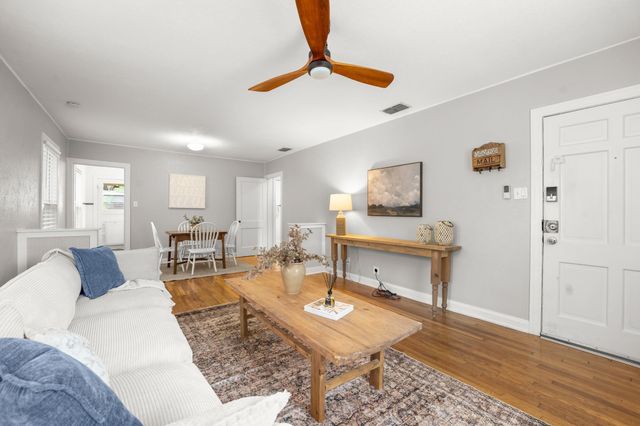 1504 Ullrich Ave, Austin, TX 78756