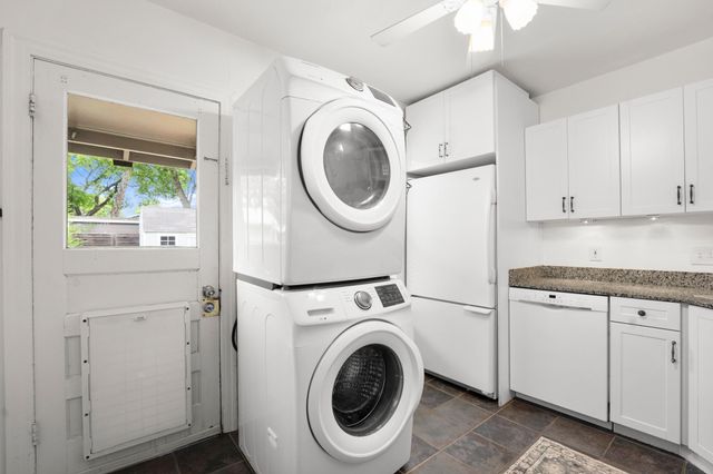 1504 Ullrich Ave, Austin, TX 78756