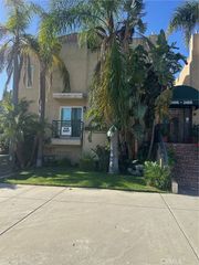 2466 Montrose Avenue 1, Montrose, CA 91020