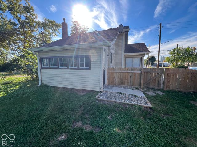 3513 Shelby Street, Indianapolis, IN 46227