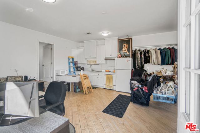 14623 Roxton Avenue, Gardena, CA 90249