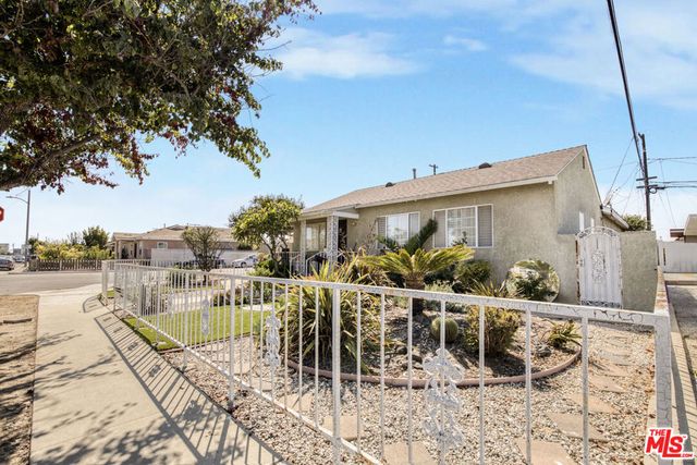 14623 Roxton Avenue, Gardena, CA 90249