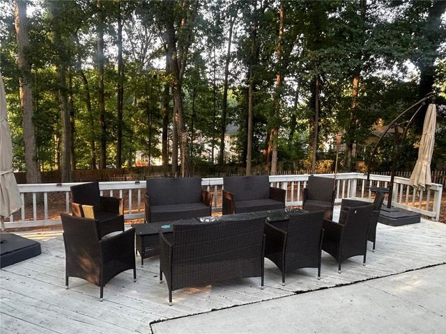 1041 San Lacinto Lane, Lawrenceville, GA 30043