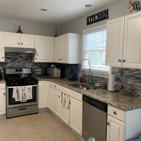 1041 San Lacinto Lane, Lawrenceville, GA 30043