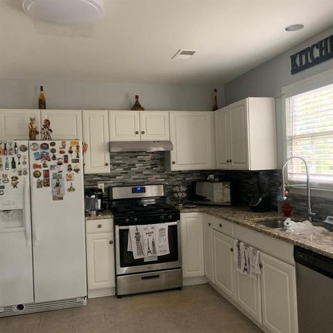 1041 San Lacinto Lane, Lawrenceville, GA 30043