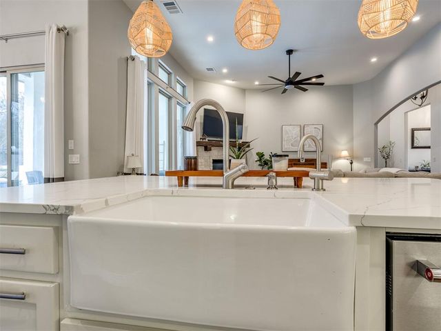 4404 Las Colinas Lane, Norman, OK 73072