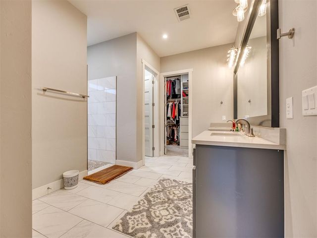 4404 Las Colinas Lane, Norman, OK 73072