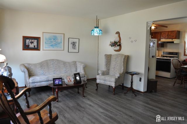 30 Overlook Terrace, Fords, NJ 08863