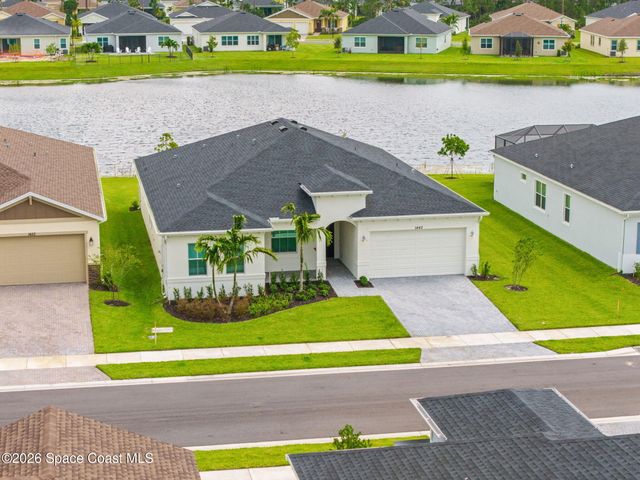 1443 Blessed Isles Drive NW, Palm Bay, FL 32907