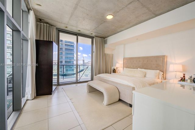 3301 NE 1st Ave H1402, Miami, FL 33137