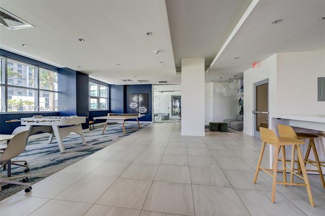 3301 NE 1st Ave H1402, Miami, FL 33137