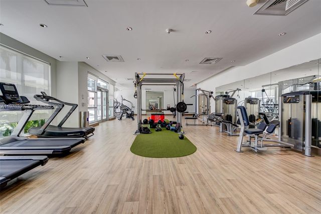 3301 NE 1st Ave H1402, Miami, FL 33137