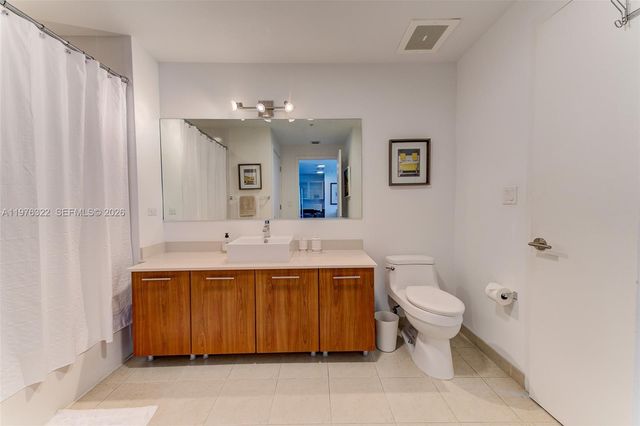 3301 NE 1st Ave H1402, Miami, FL 33137