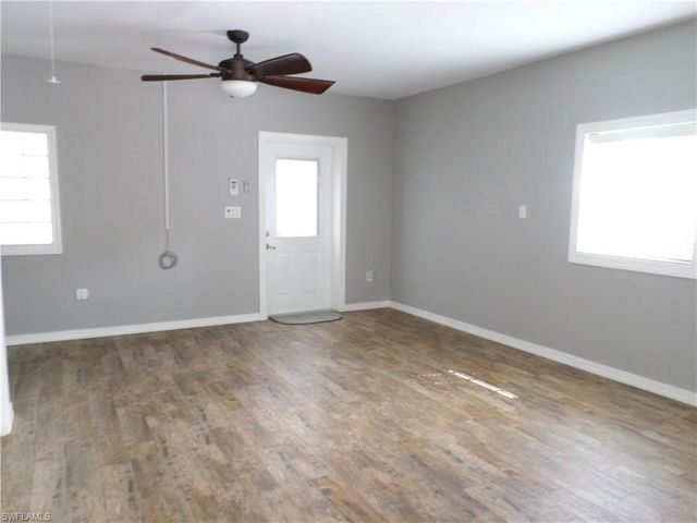 4436 Poinsettia ST, Fort Myers, FL 33905