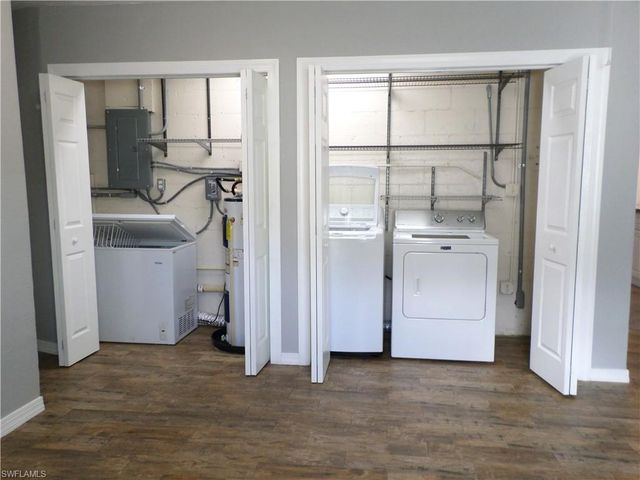 4436 Poinsettia ST, Fort Myers, FL 33905