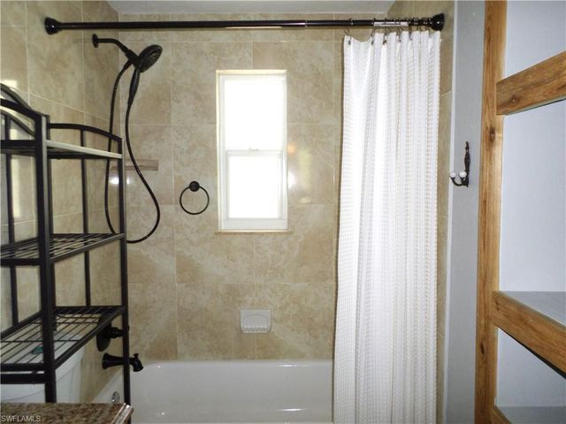 4436 Poinsettia ST, Fort Myers, FL 33905