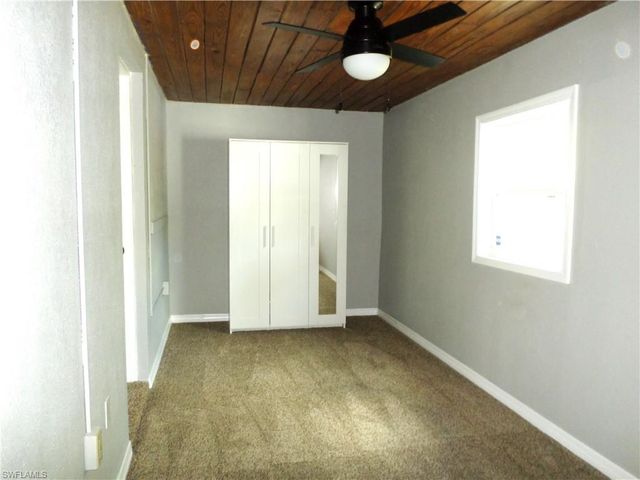 4436 Poinsettia ST, Fort Myers, FL 33905