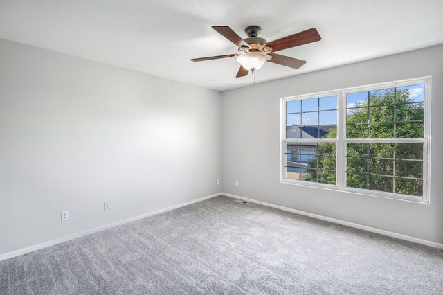 827 SW Springfield Drive, Ankeny, IA 50023