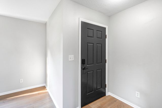 827 SW Springfield Drive, Ankeny, IA 50023