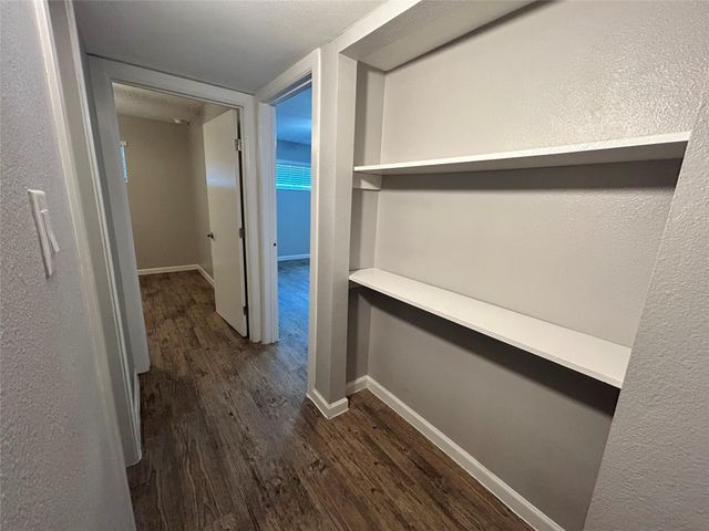 2810 Beauchamp Street 19, Houston, TX 77009