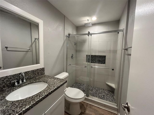 2810 Beauchamp Street 19, Houston, TX 77009