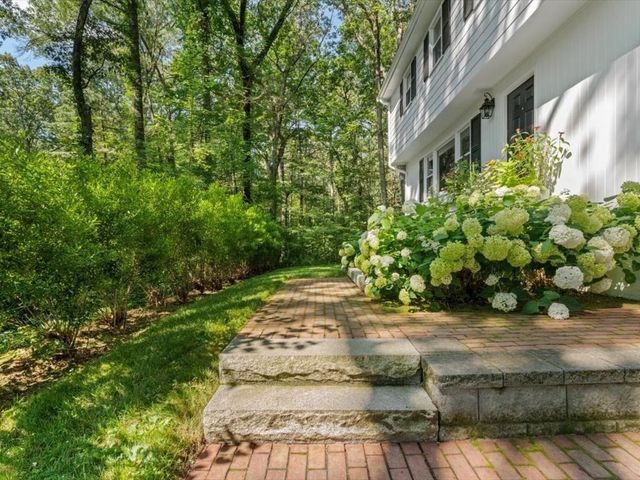 29 Drum Lane, Sudbury, MA 01776