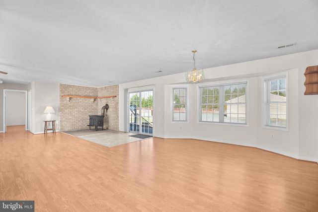 14671 DEEPWOOD LN, Nokesville, VA 20181