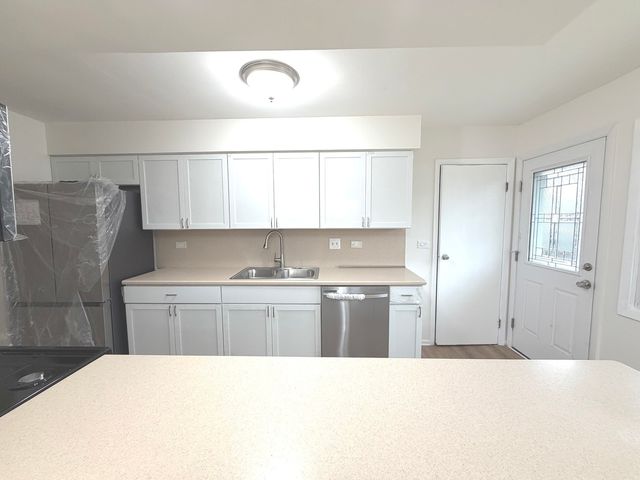 6638 Hazel Street, Morton Grove, IL 60053