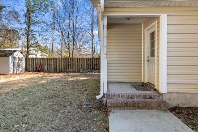 2398 Catherine Lake Road, Richlands, NC 28574