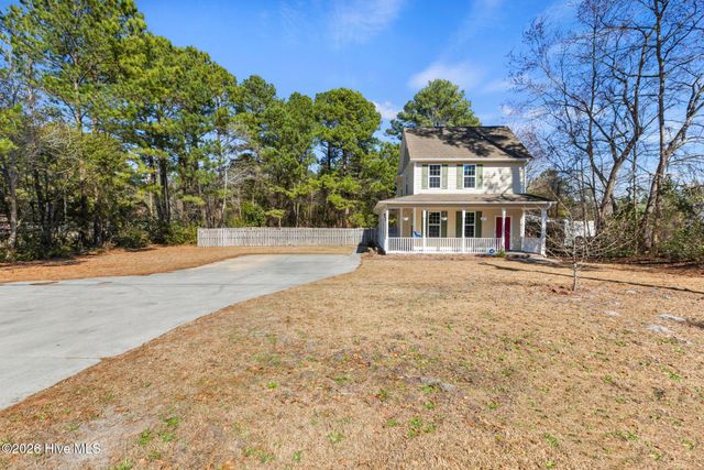 2398 Catherine Lake Road, Richlands, NC 28574