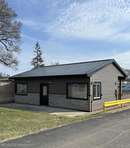 16313 Telegraph Rd., Taylor, MI 48180