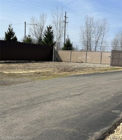 16313 Telegraph Rd., Taylor, MI 48180