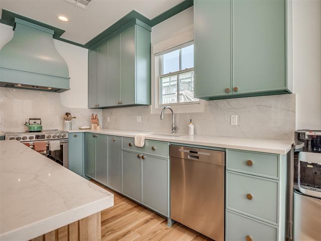 51 Lower Greenway A, Carlton Landing, OK 74432