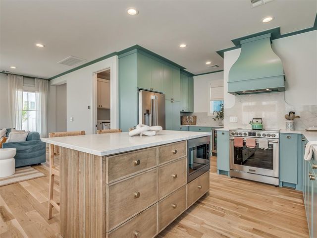 51 Lower Greenway A, Carlton Landing, OK 74432