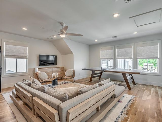 51 Lower Greenway A, Carlton Landing, OK 74432