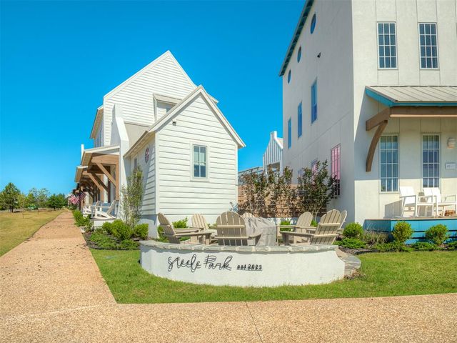 51 Lower Greenway A, Carlton Landing, OK 74432