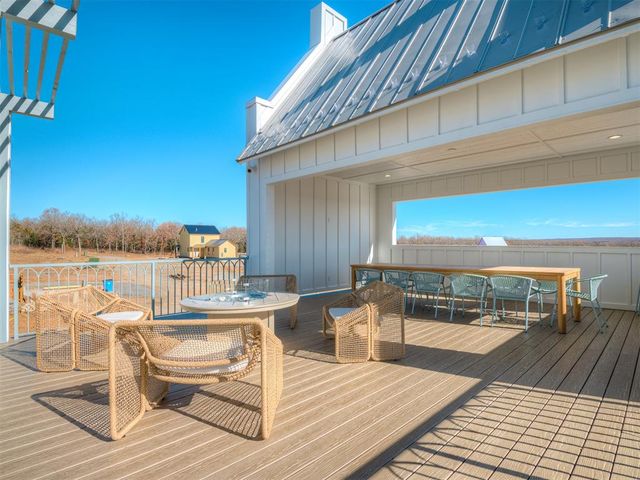 51 Lower Greenway A, Carlton Landing, OK 74432