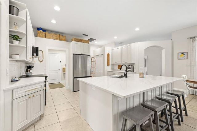 710 N HAMPTON DRIVE, Davenport, FL 33897