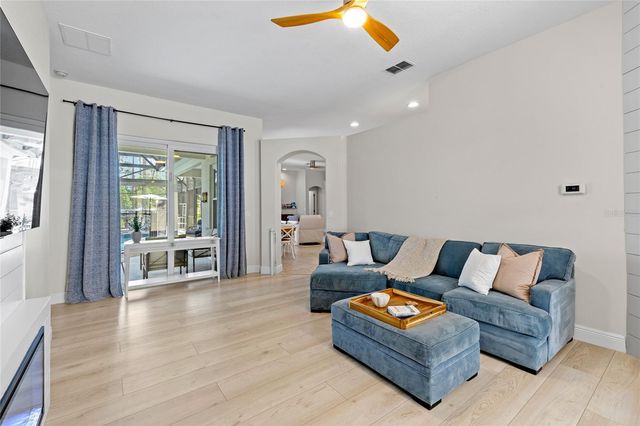 710 N HAMPTON DRIVE, Davenport, FL 33897