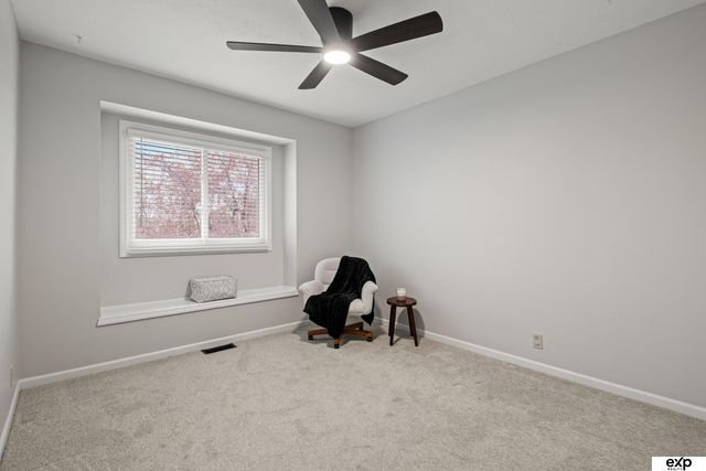 1315 S 169th Avenue, Omaha, NE 68130