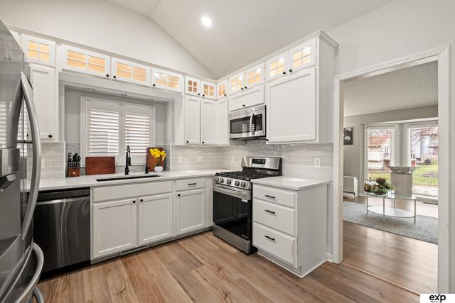 1315 S 169th Avenue, Omaha, NE 68130