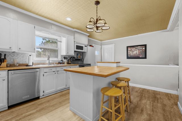 1525 Main St S, Minot, ND 58701