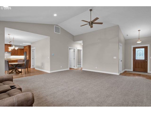 4080 CADDINGTON Ln, Florence, OR 97439