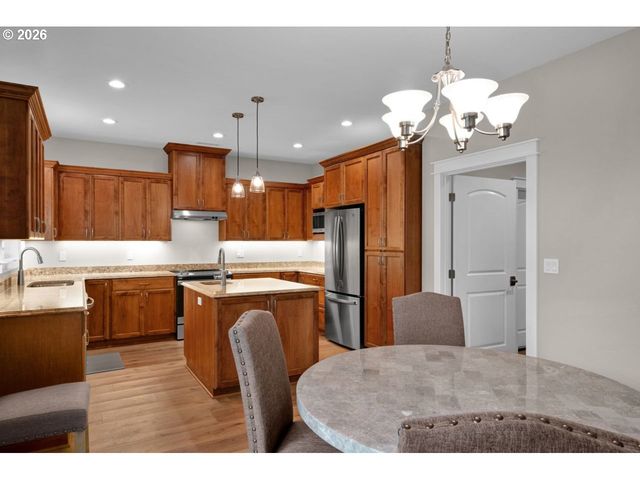 4080 CADDINGTON Ln, Florence, OR 97439