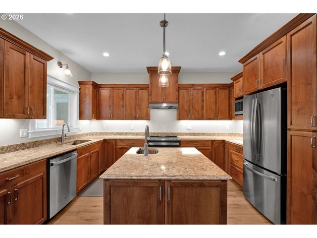 4080 CADDINGTON Ln, Florence, OR 97439