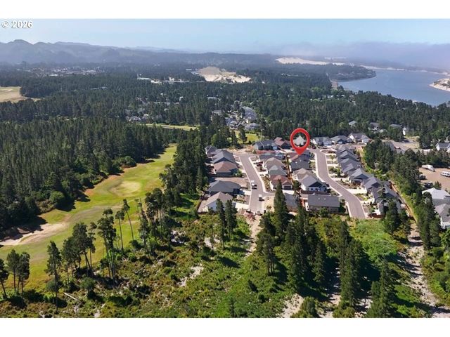 4080 CADDINGTON Ln, Florence, OR 97439